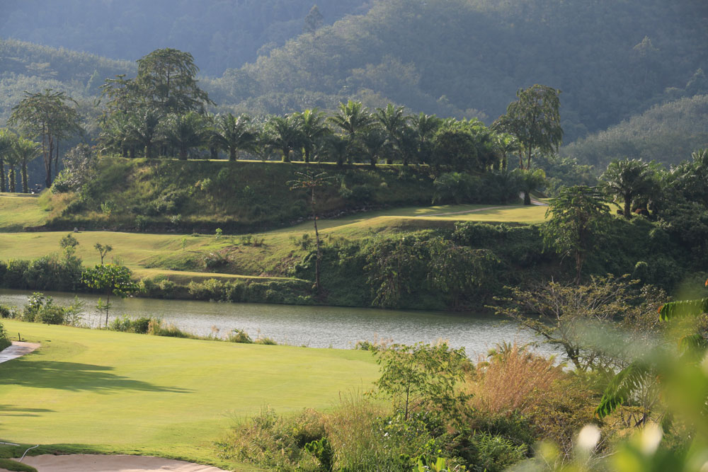 Katathong Golf Resort & Spa (